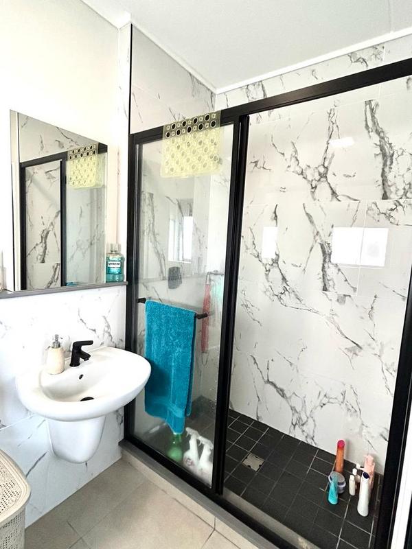 To Let 1 Bedroom Property for Rent in The Huntsman Western Cape